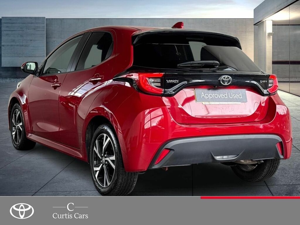 Toyota Yaris 1.5 Vvt-h Design E-cvt Euro 6 Ss UXZ5906 Red #5