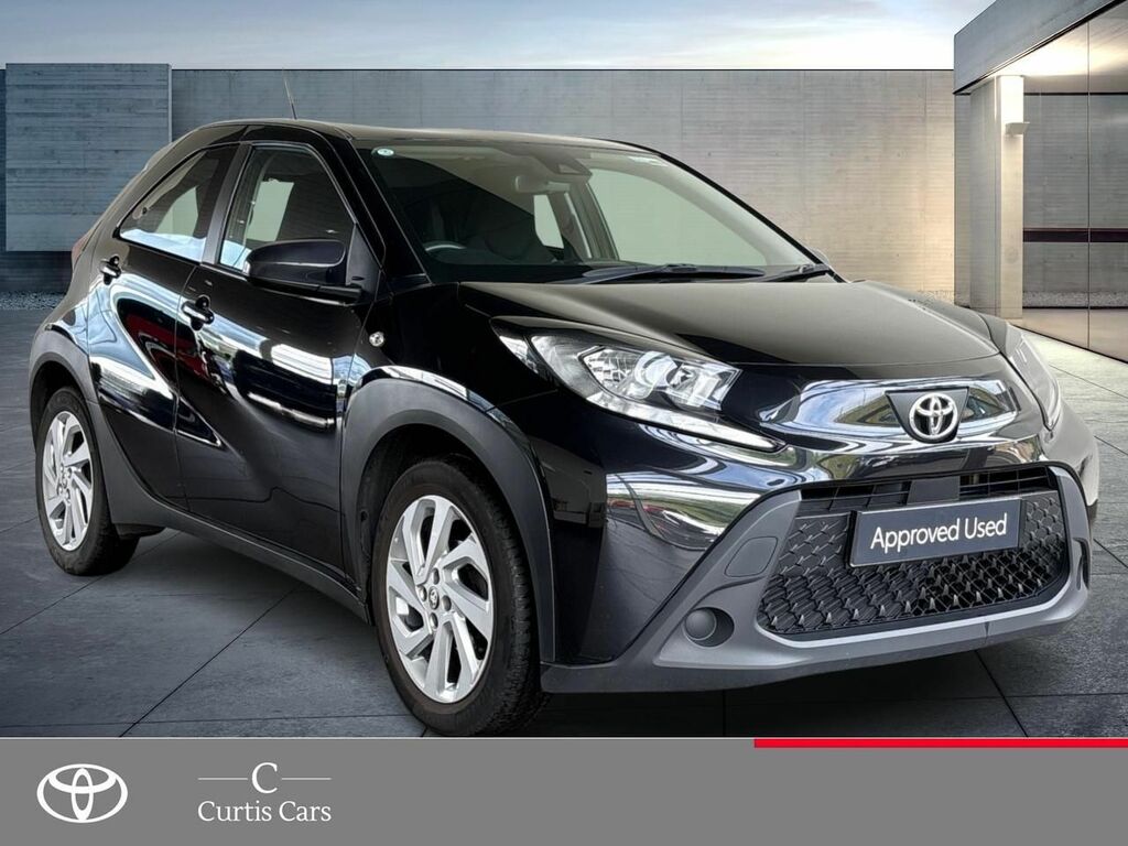 Toyota Aygo X 1.0 Vvt-i Edge Green #1