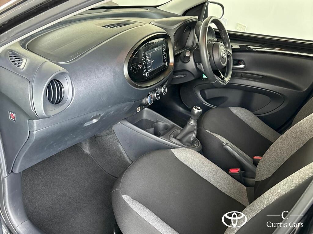 Toyota Aygo X 1.0 Vvt-i Edge Green #10