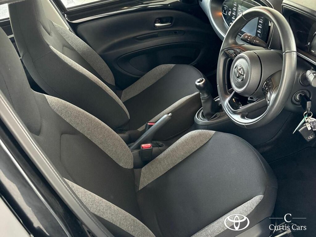 Toyota Aygo X 1.0 Vvt-i Edge Green #13