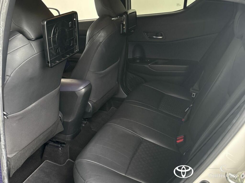 Toyota C-Hr 1.2T Excel Black #12