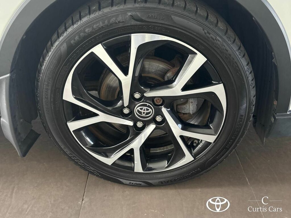 Toyota C-Hr 1.2T Excel Black #30