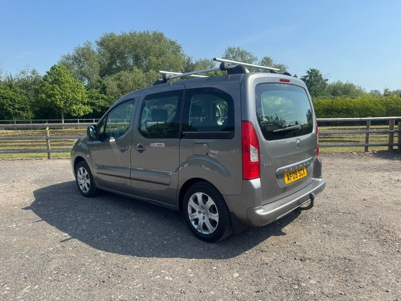 Peugeot Partner Tepee 1.6 Hdi Tepee Zenith Grey #3