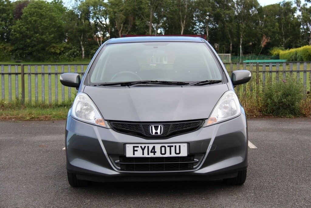 Honda Jazz 1.4 I-vtec Es Plus Cvt Euro 5 FY14OTU Grey #2