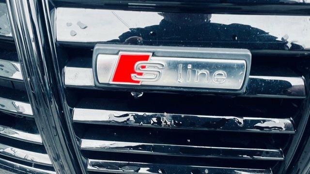 Audi E-tron Black Edition Suv VE71EFT Black #4
