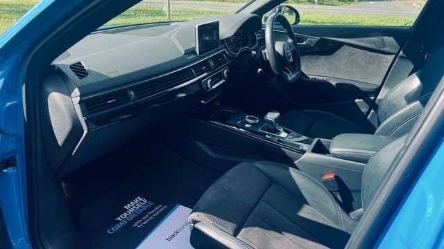 Audi A4 Tdi 40 Black Edition RF19NTG Blue #5