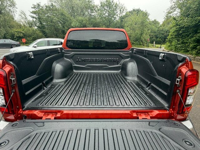 Mitsubishi L200 Di-d Dc Warrior Pickup Orange #6
