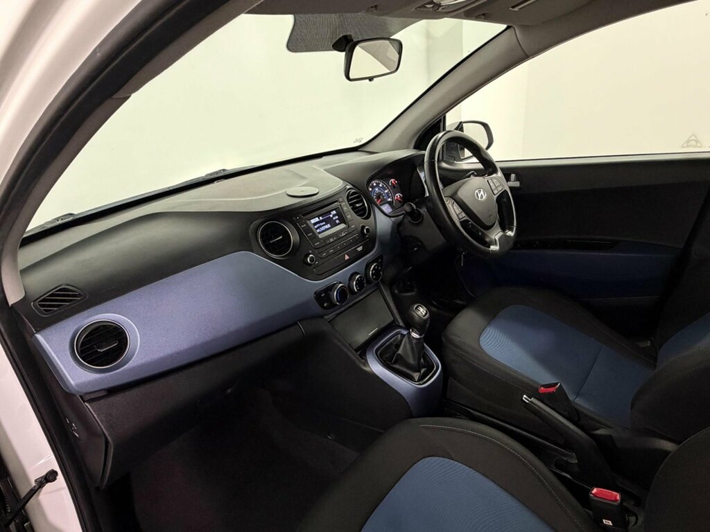 Hyundai I10 1.2 Premium Euro 5 White #2