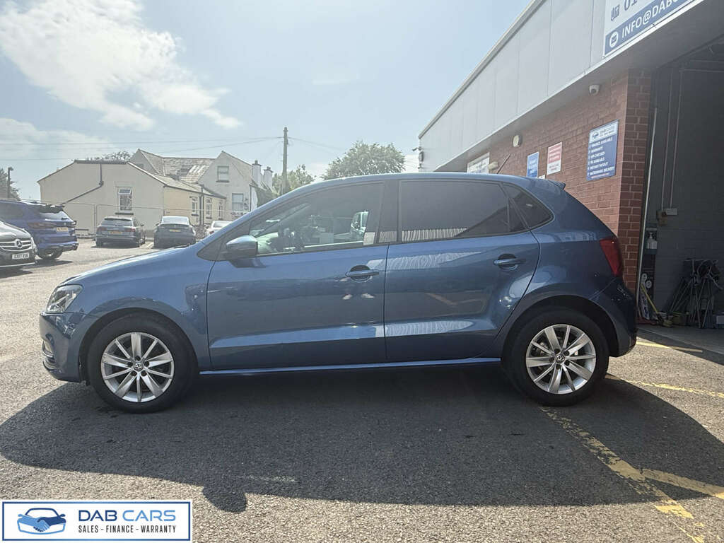 Volkswagen Polo 1.0 Polo Se Blue #4