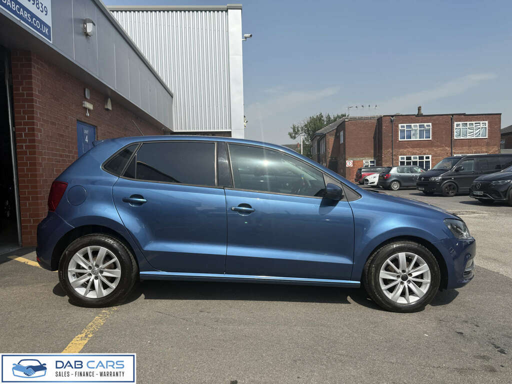 Volkswagen Polo 1.0 Polo Se Blue #6