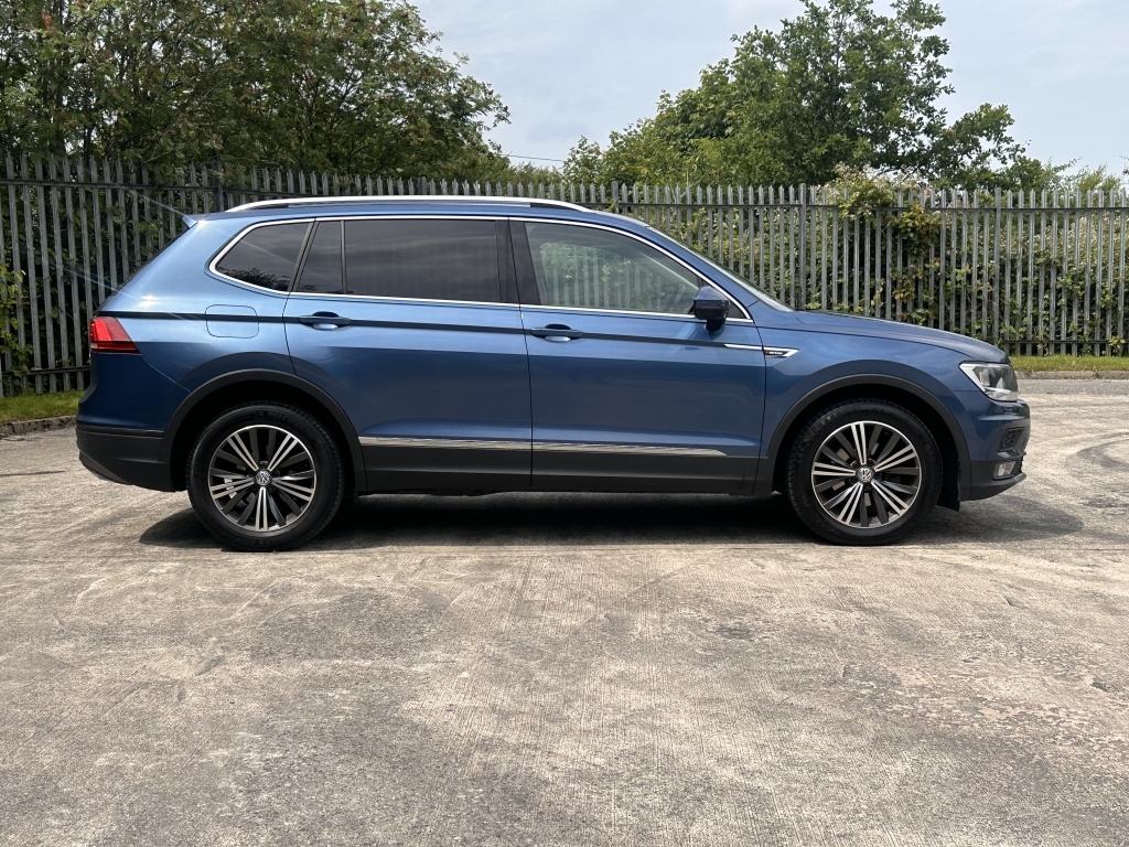 Volkswagen Tiguan Allspace 2.0 Se Nav Tdi 4Motion Dsg Blue #4
