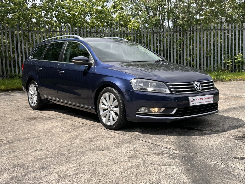 Volkswagen Passat 2.0 Highline Tdi Bluemotion Technology Dsg Blue #3