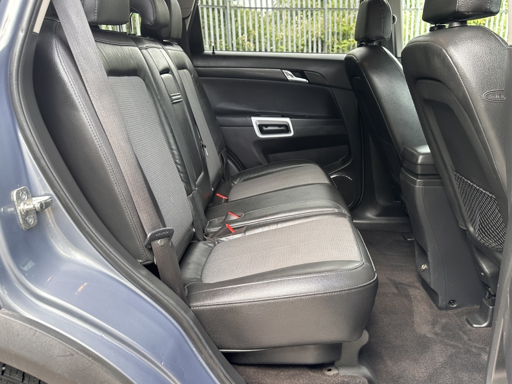 Vauxhall Antara Hatchback Black #22