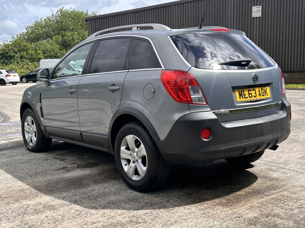 Vauxhall Antara Hatchback Black #7