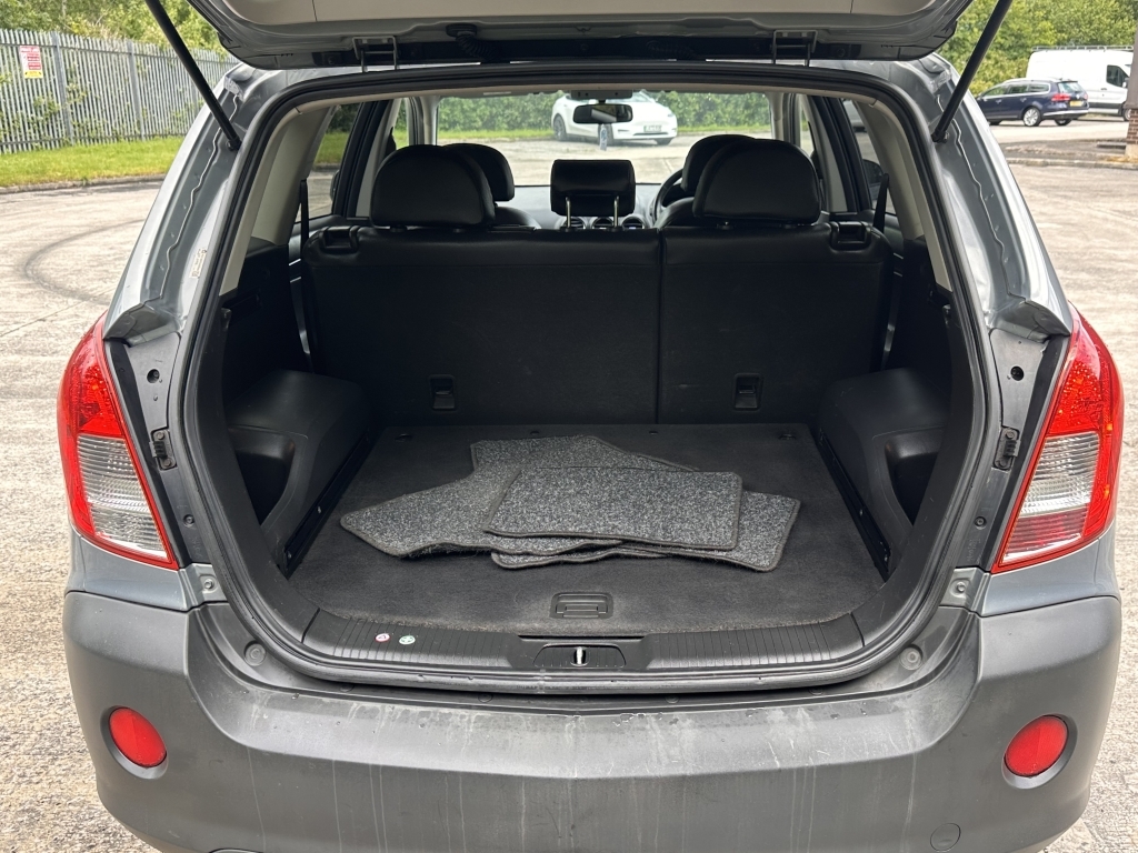 Vauxhall Antara Hatchback Black #24
