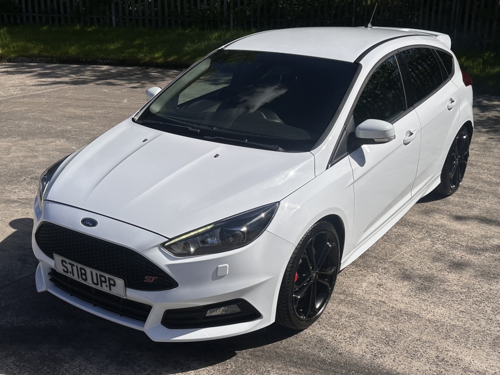 Ford Focus Focus Titanium Black #40