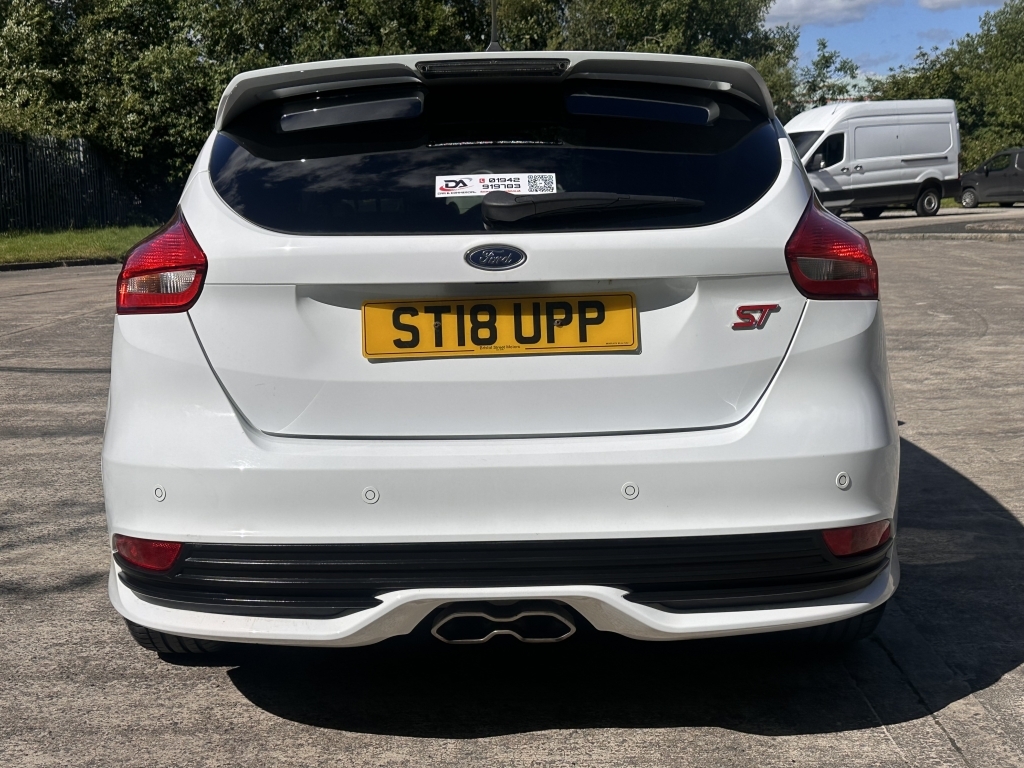 Ford Focus 2.0 St-3 Tdci White #6