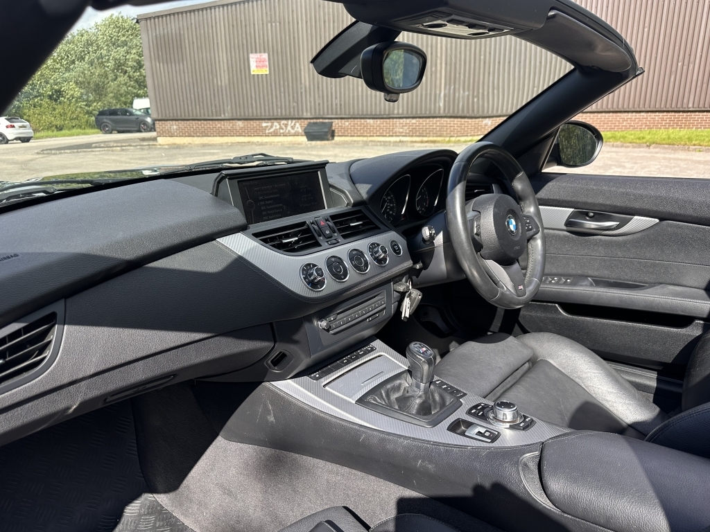 BMW Z4 20I M Sport White #23