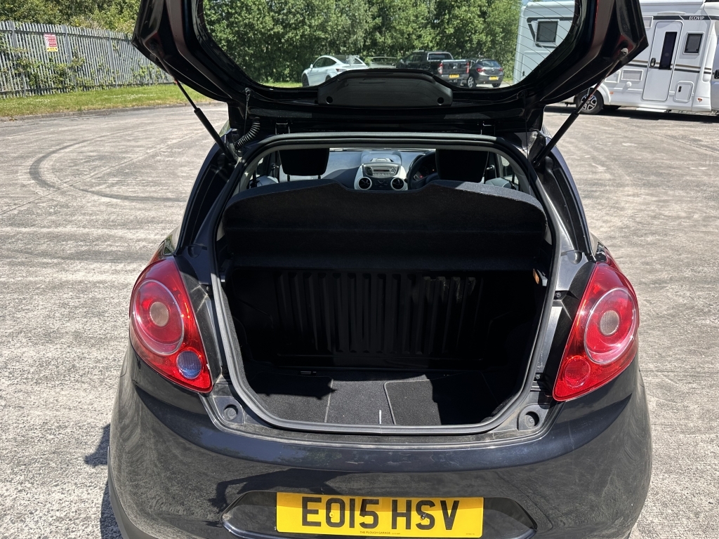 Ford KA 1.2 Metal Start Stop White #21