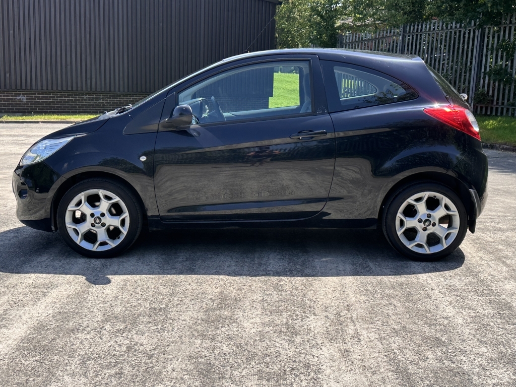 Ford KA 1.2 Metal Start Stop White #8