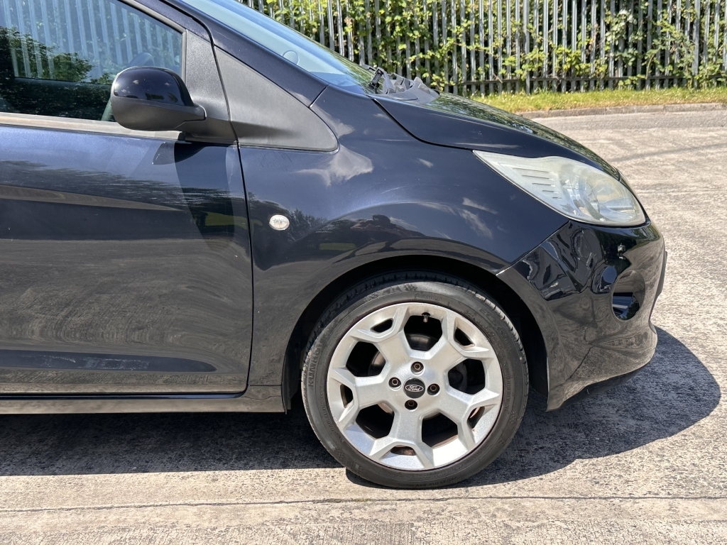 Ford KA 1.2 Metal Start Stop White #12