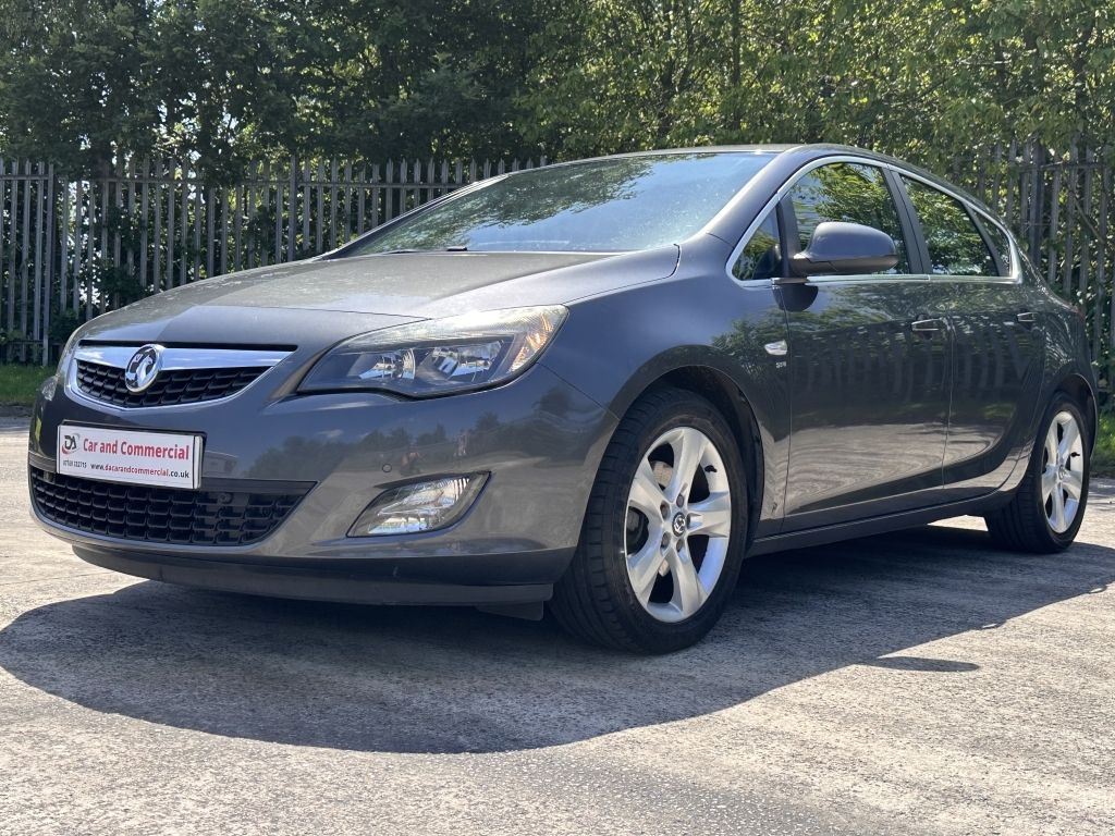 Vauxhall Astra 2.0 Cdti 16V Sri Black #20