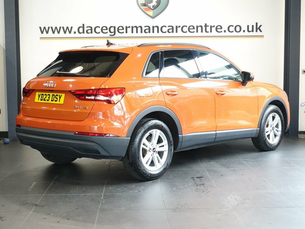 Audi Q3 1.5L Technik YD23DSY Orange #4