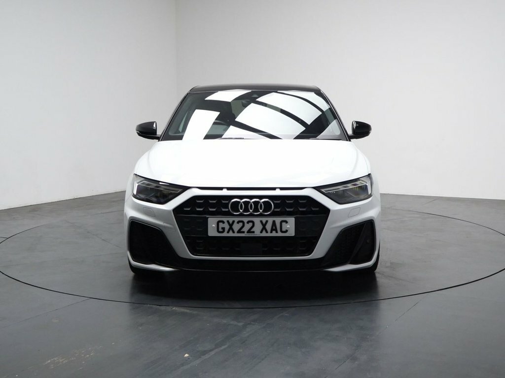 Audi A1 1L Black Edition GX22XAC White #4