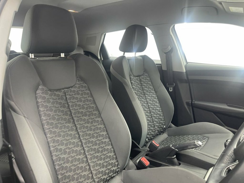 Audi A1 1.5L Sport CT19FXD White #2