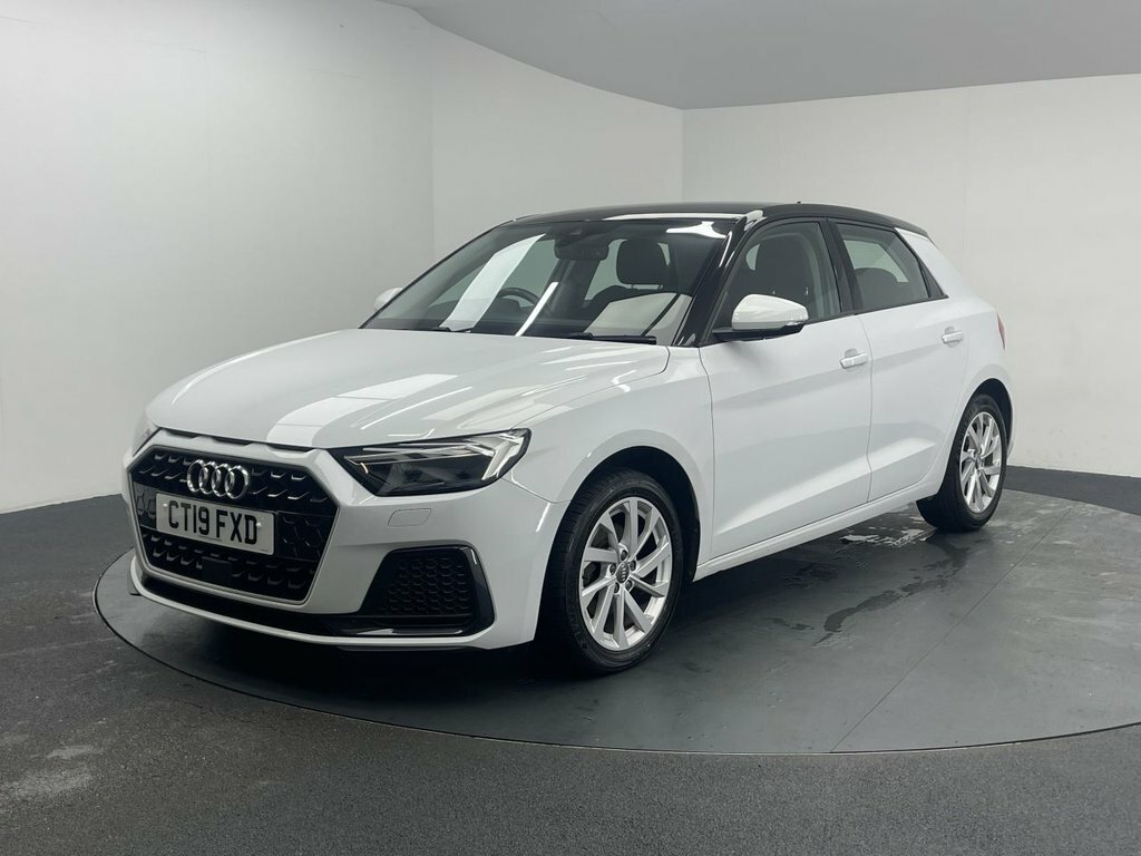 Audi A1 1.5L Sport CT19FXD White #5