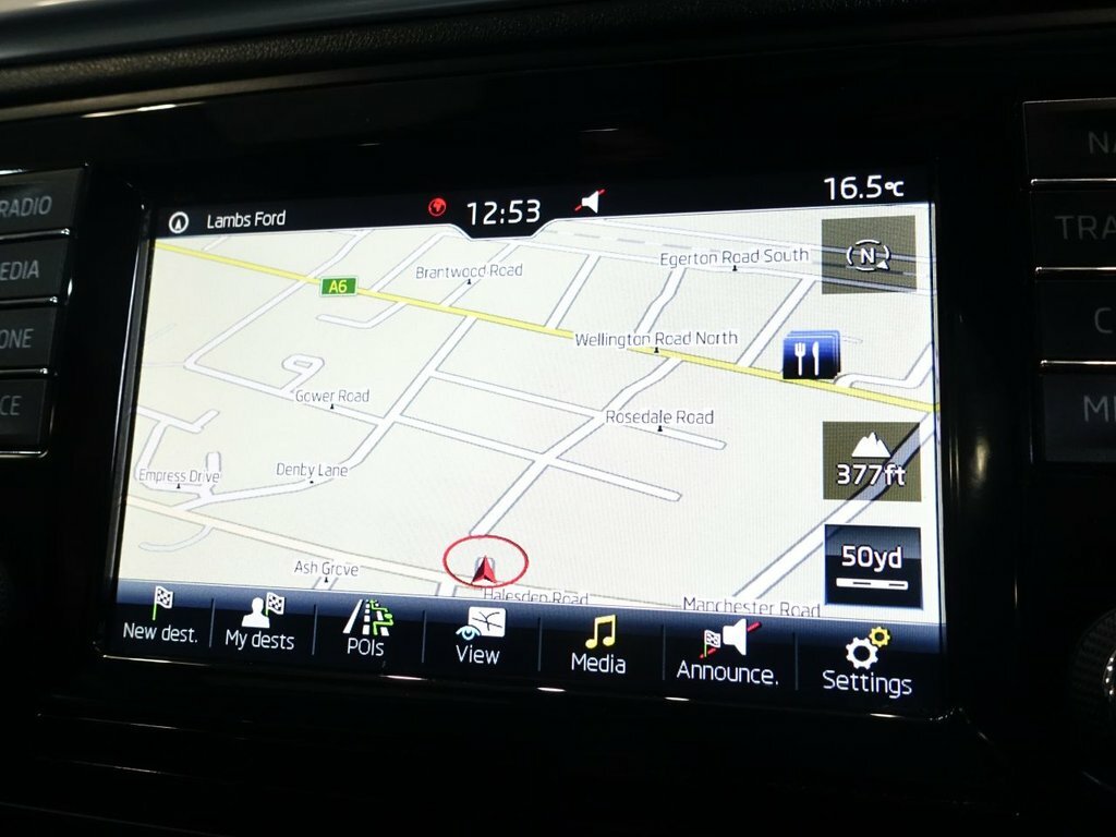 Skoda Rapid Spaceback 1L Se Tech Silver #3