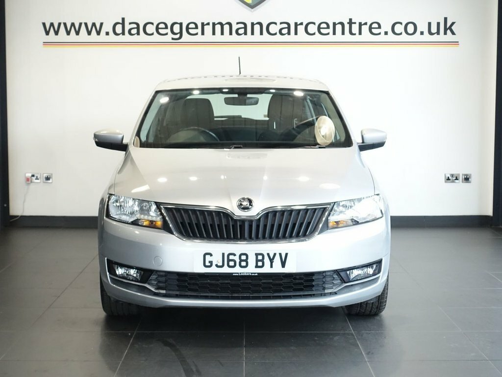 Skoda Rapid Spaceback 1L Se Tech Silver #4