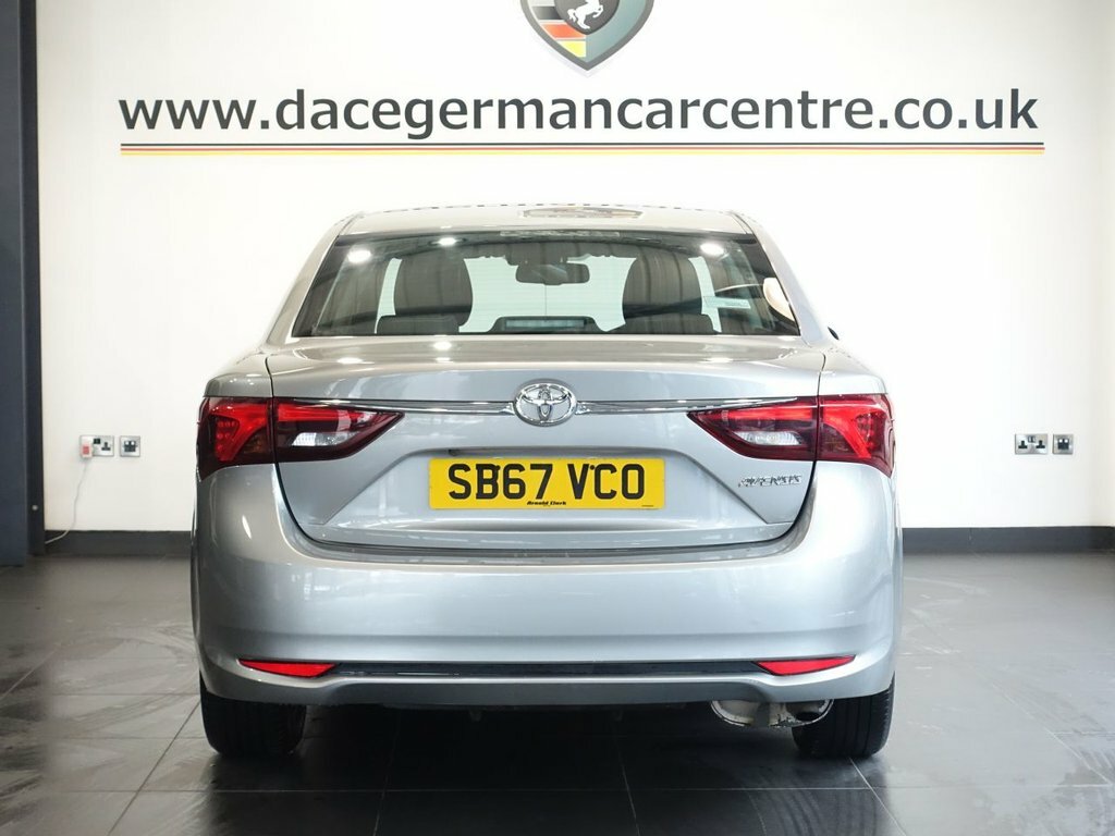 Toyota Avensis 1.8L Business Edition Grey #5