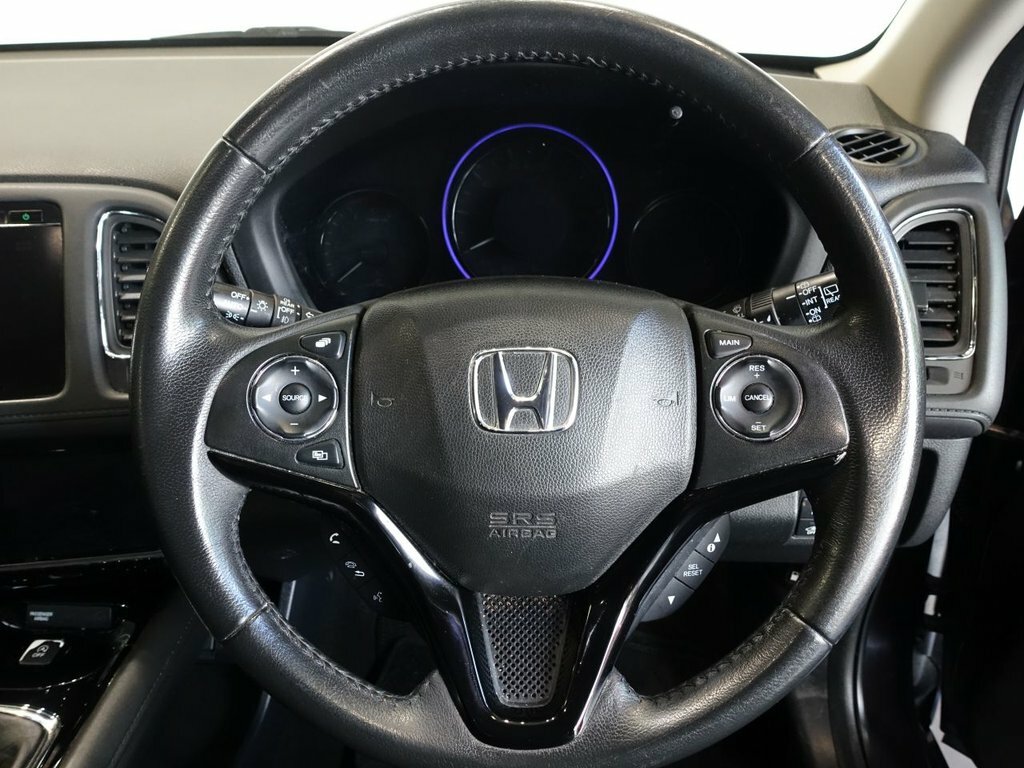 Honda Hr-V 1.6L Se OE68HXP Black #3