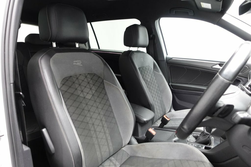 Volkswagen Tiguan Allspace 1.5L R-line BA73YYB White #3