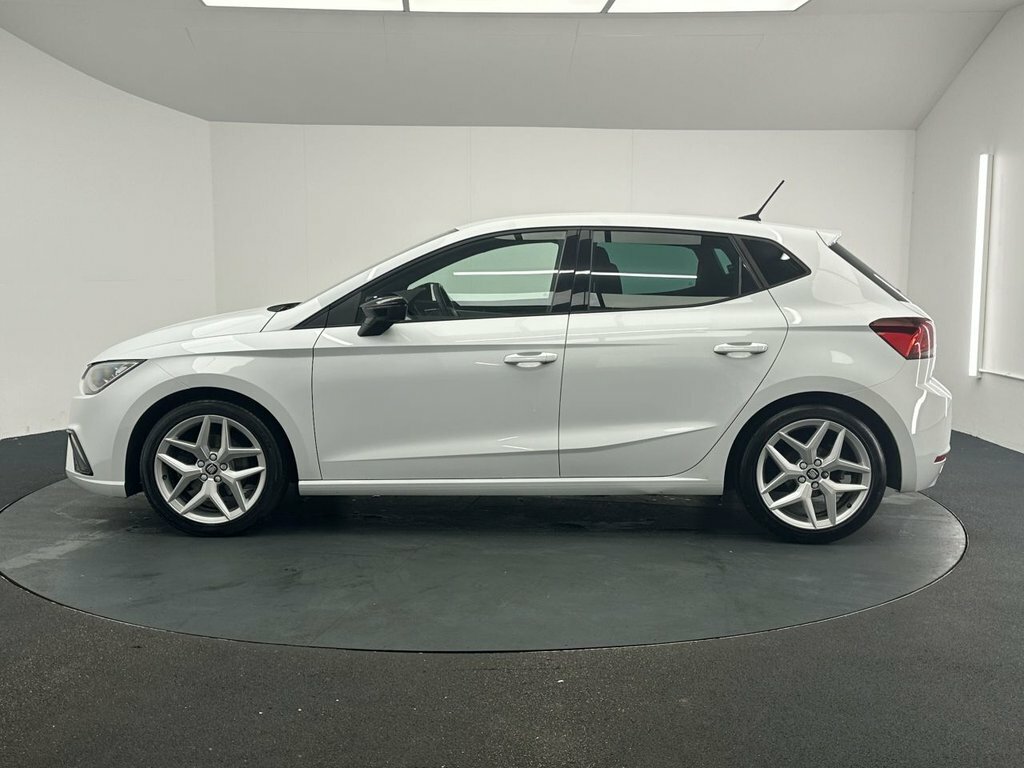 Seat Ibiza 1L Fr EA69CXE White #5