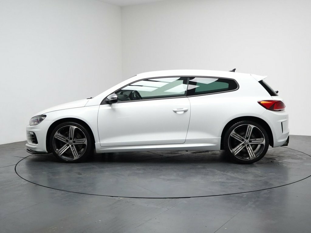 Volkswagen Scirocco 2L R White #6