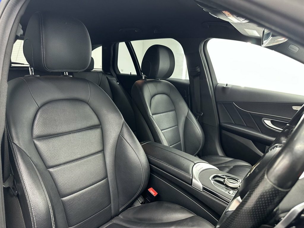Mercedes-Benz C Class 2L Amg Line FX18JUK Blue #2