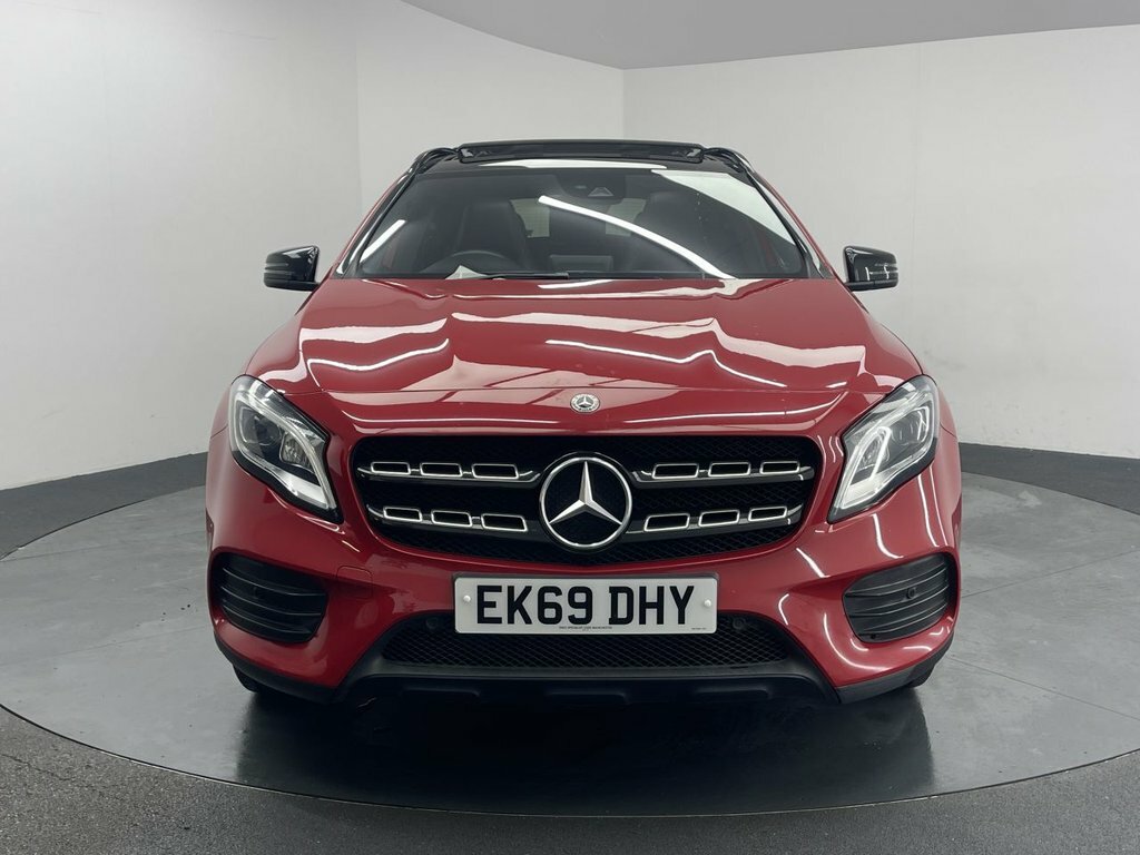 Mercedes-Benz GLA Class 1.6L Amg Line Edition EK69DHY Red #4