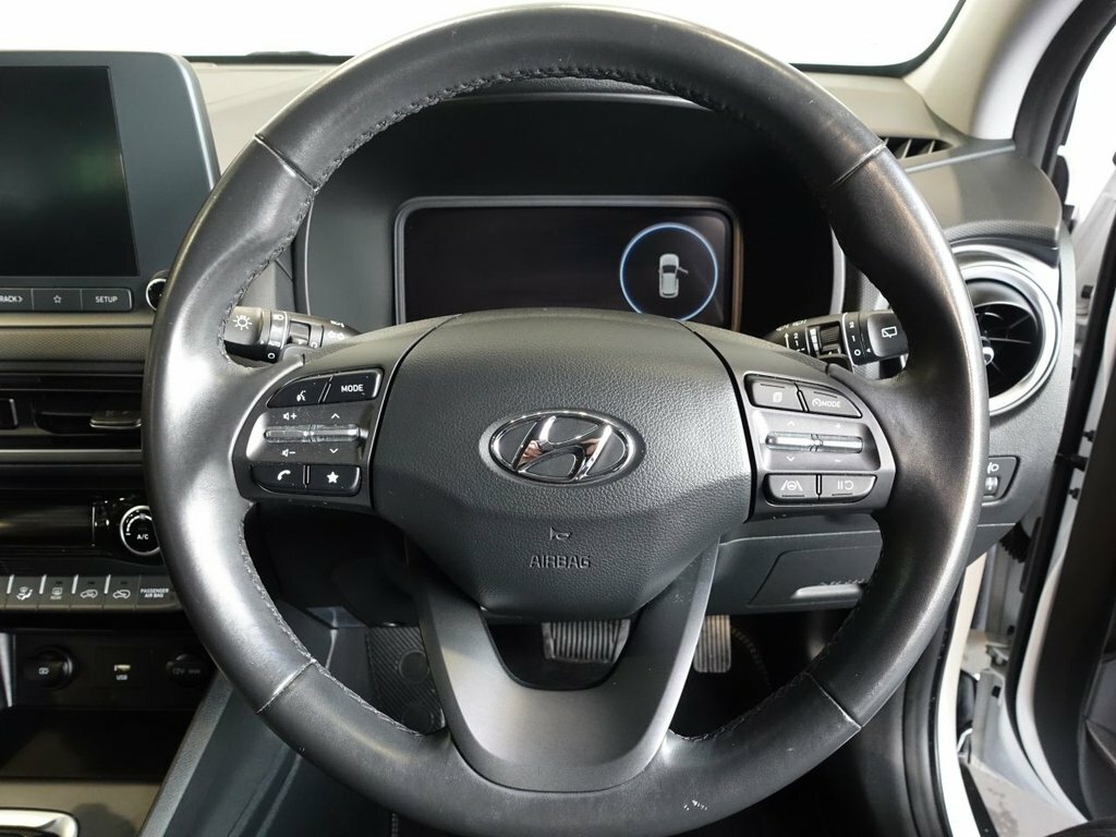 Hyundai Kona 1.6L Se Connect TGZ4880 White #2