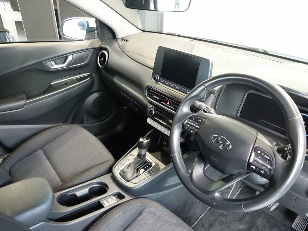 Hyundai Kona 1.6L Se Connect White
