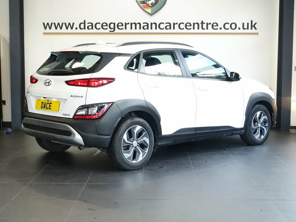 Hyundai Kona 1.6L Se Connect TGZ4880 White #4