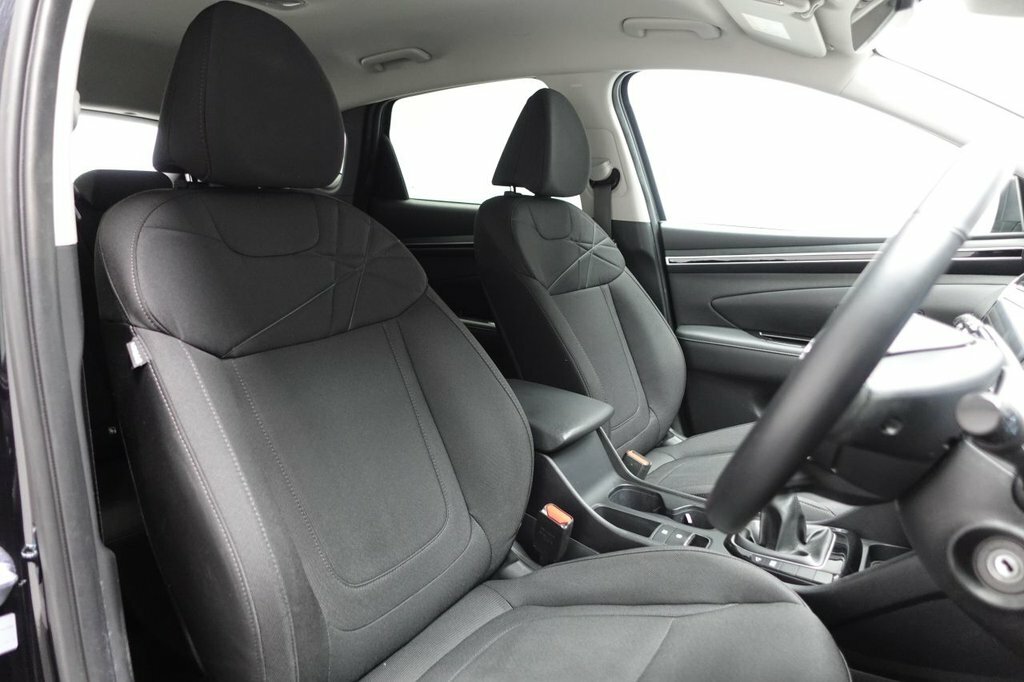 Hyundai Tucson 1.6L Se Connect FY72AWC Black #3