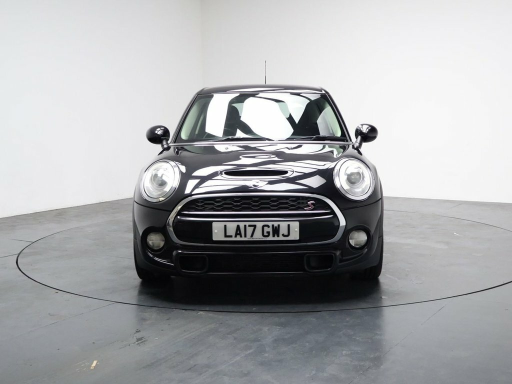 Mini Hatch 2L Cooper Sd LA17GWJ Black #4