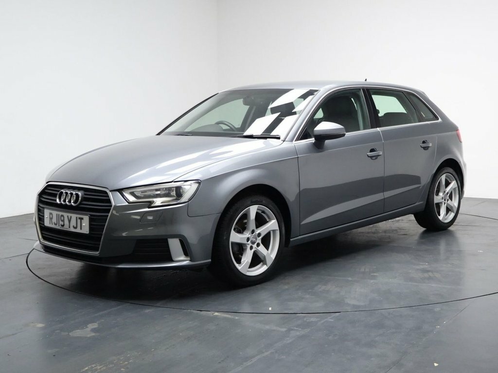 Audi A3 1.5L Sport RJ19YJT Grey #5