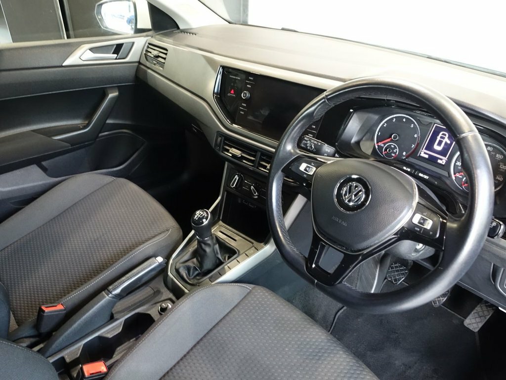 Volkswagen Polo 1L Se White