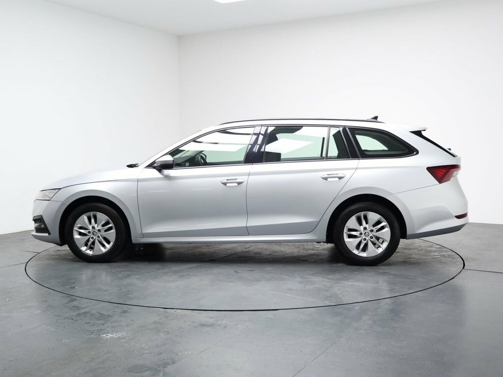 Skoda Octavia 2L Se Technology BG21FHU Silver #6
