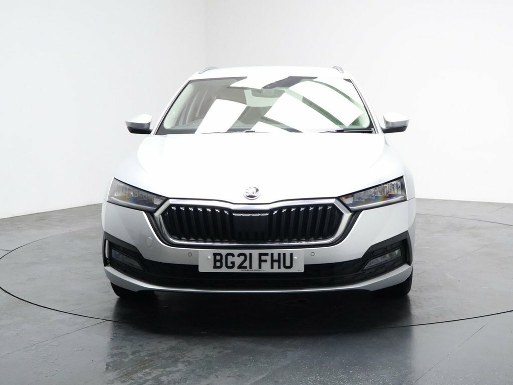 Skoda Octavia 2L Se Technology BG21FHU Silver #4