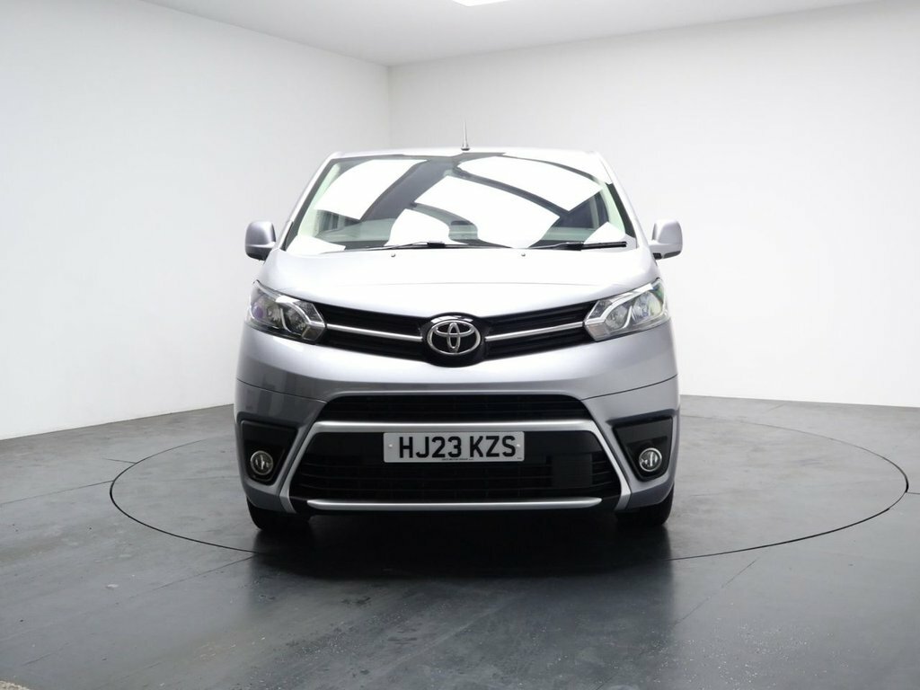 Toyota Proace Verso 1.5L Shuttle Grey #4