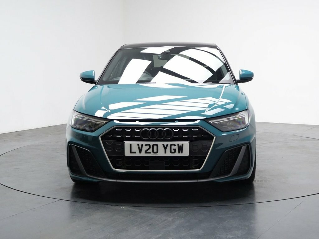 Audi A1 1L S Line LV20YGW Green #4